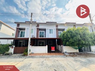 Casa adosada en venta de 3 habitaciones en Mueang Nakhon Pathom, Nakhon Pathom