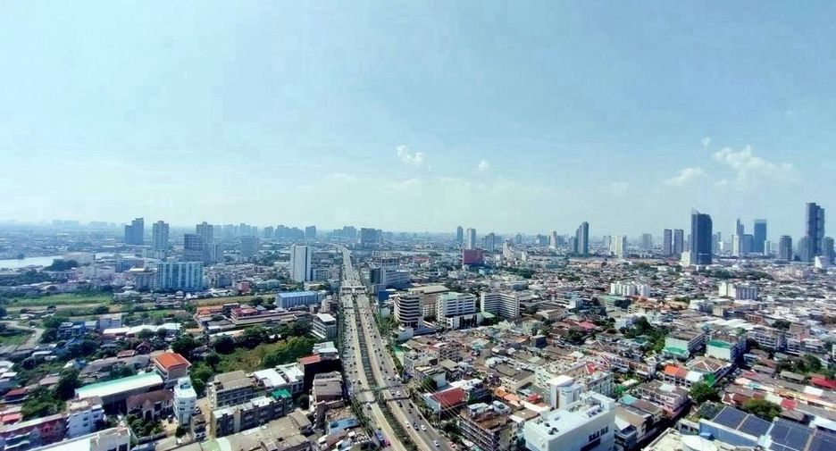 出售 3 卧室 公寓 在 Bang Kho Laem, 曼谷