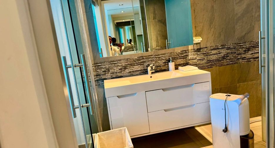 For rent 1 bed condo in Bang Lamung, Chonburi