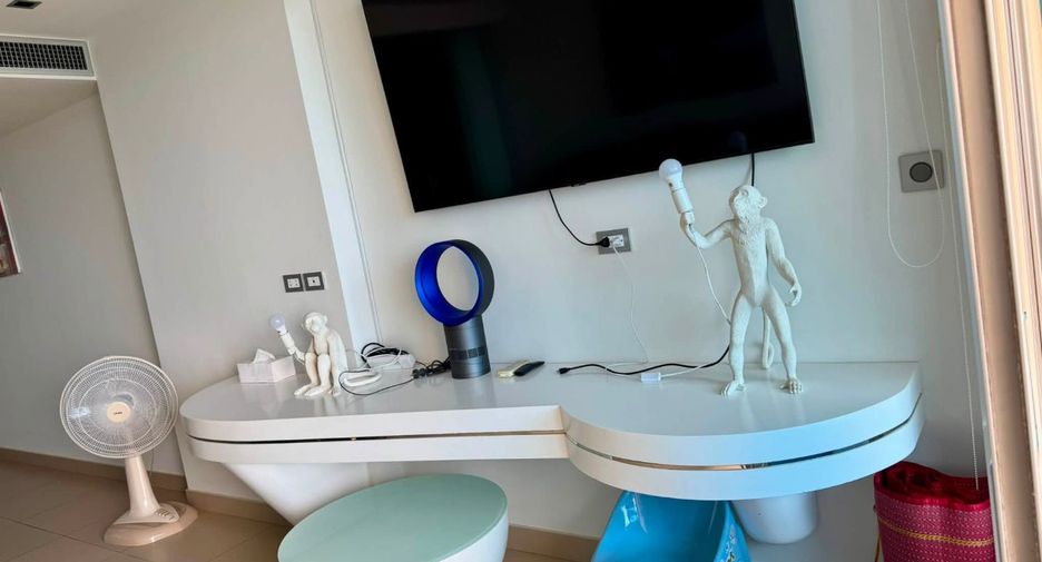 For rent 1 bed condo in Bang Lamung, Chonburi