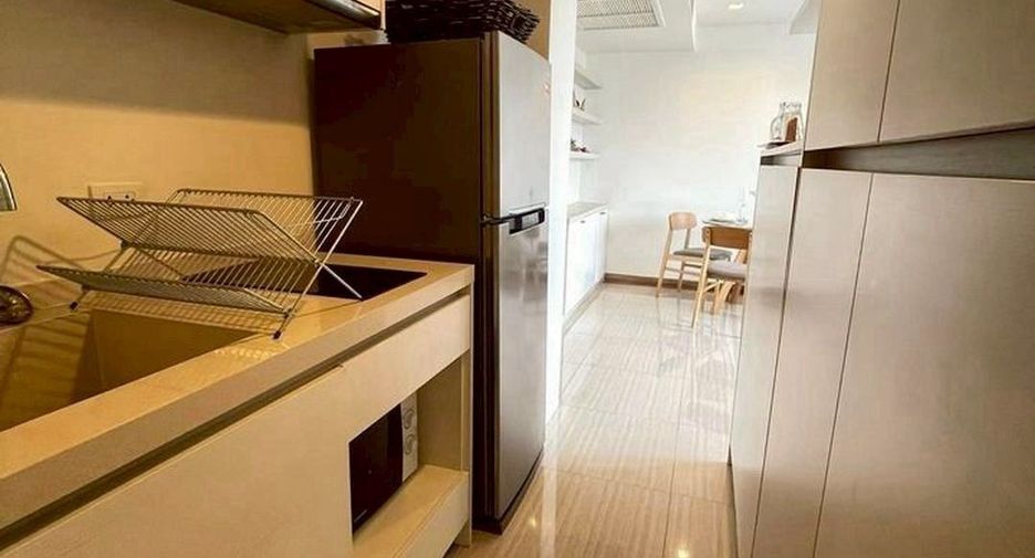 For rent 1 bed condo in Watthana, Bangkok