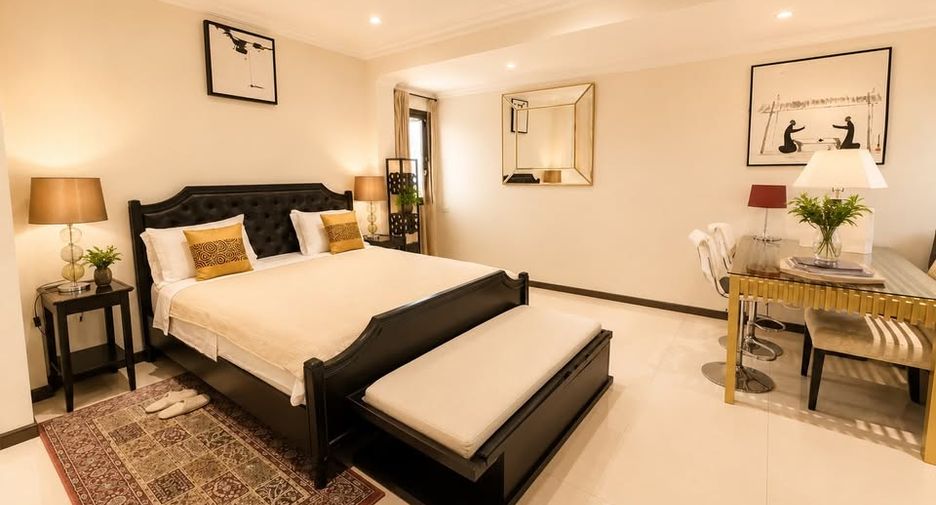 Villa en alquiler de 4 habitaciones en Jomtien, Pattaya
