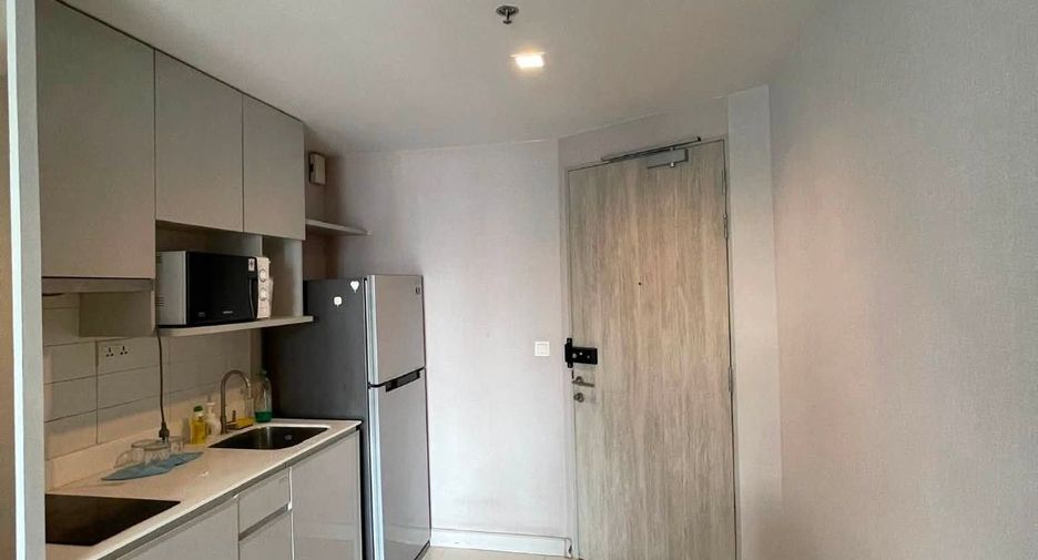For rent 2 ベッドルーム condo in Huai Khwang, Bangkok