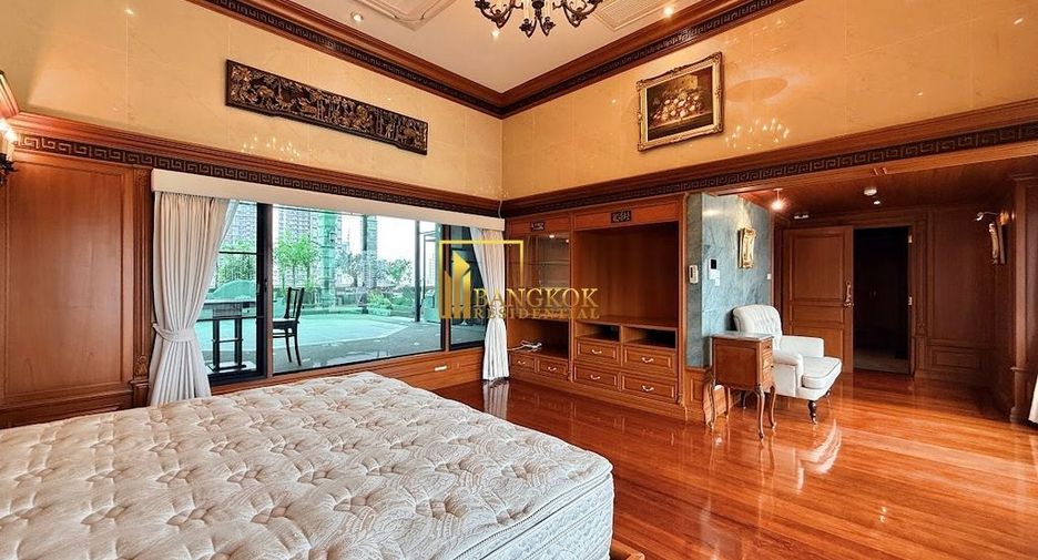 À louer 3 chambres appartement à Din Daeng, Bangkok