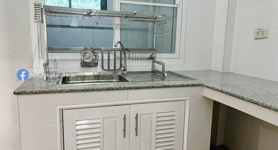 For sale 3 bedrooms house in Mueang Sa Kaeo, Sa Kaeo