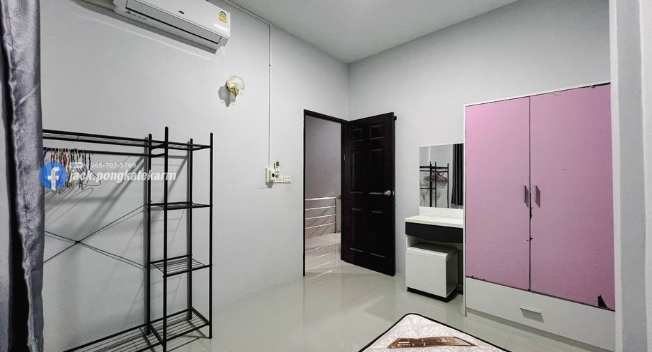 For sale 3 bedrooms house in Mueang Sa Kaeo, Sa Kaeo
