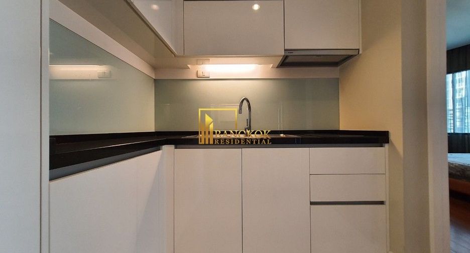 For rent and for sale 1 bed condo in Khlong Toei, Bangkok
