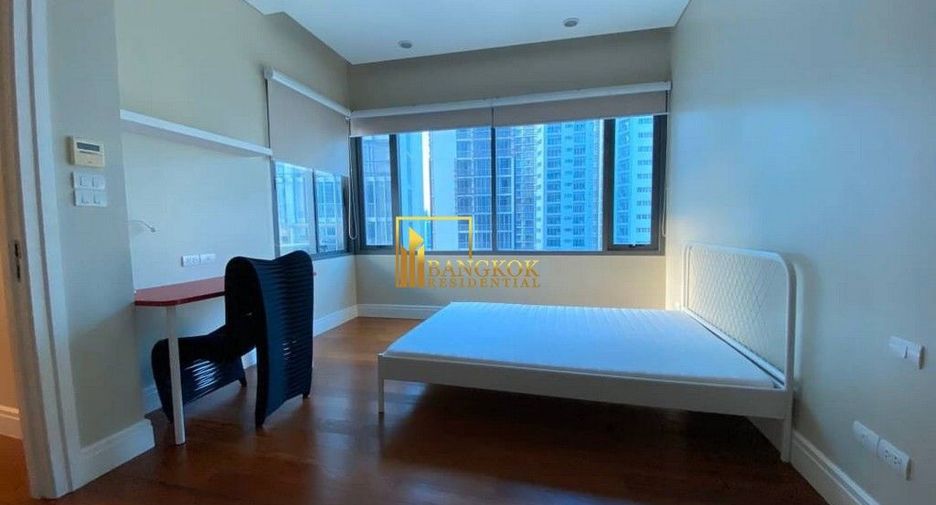 For rent and for sale 2 bedrooms condo in Khlong Toei, Bangkok