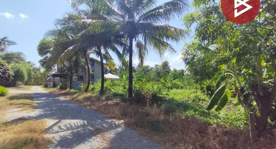 Terreno en venta en Sam Phran, Nakhon Pathom