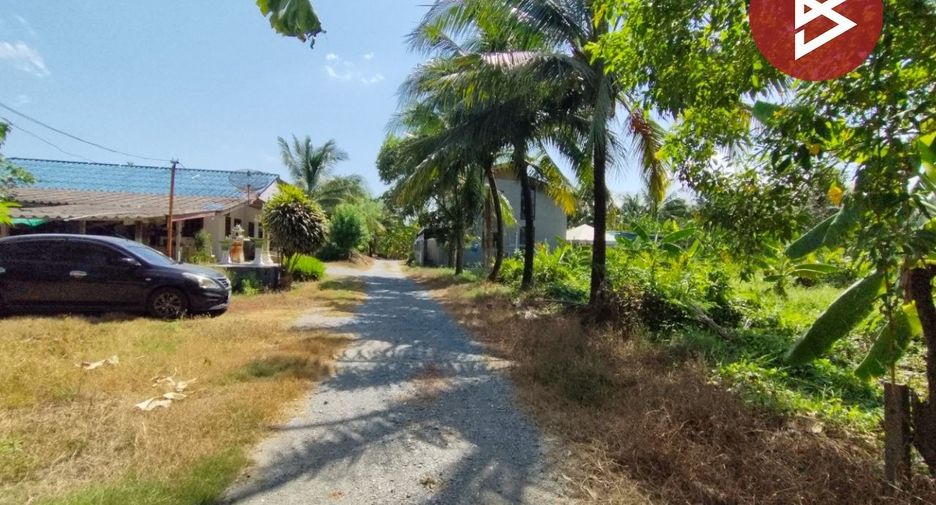 Terreno en venta en Sam Phran, Nakhon Pathom
