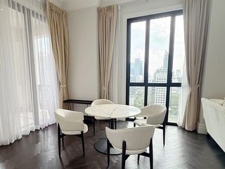 For rent and for sale 2 bedrooms condo in Pathum Wan, Bangkok