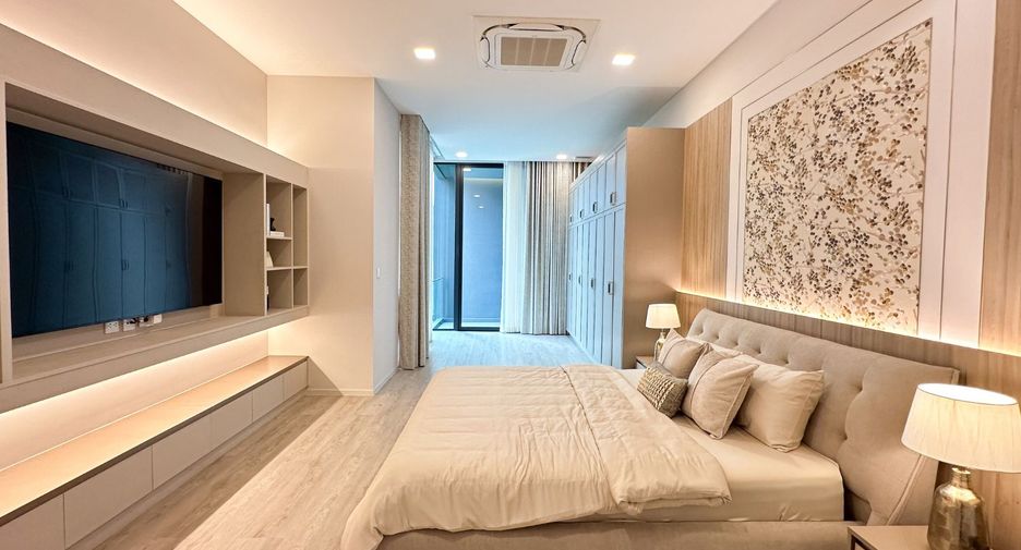 Haus zur Miete und zum Kauf mit 4 Zimmer in Saphan Sung, Bangkok