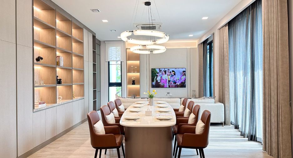 Haus zur Miete und zum Kauf mit 4 Zimmer in Saphan Sung, Bangkok
