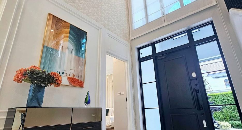 Haus zur Miete und zum Kauf mit 5 Zimmer in Saphan Sung, Bangkok