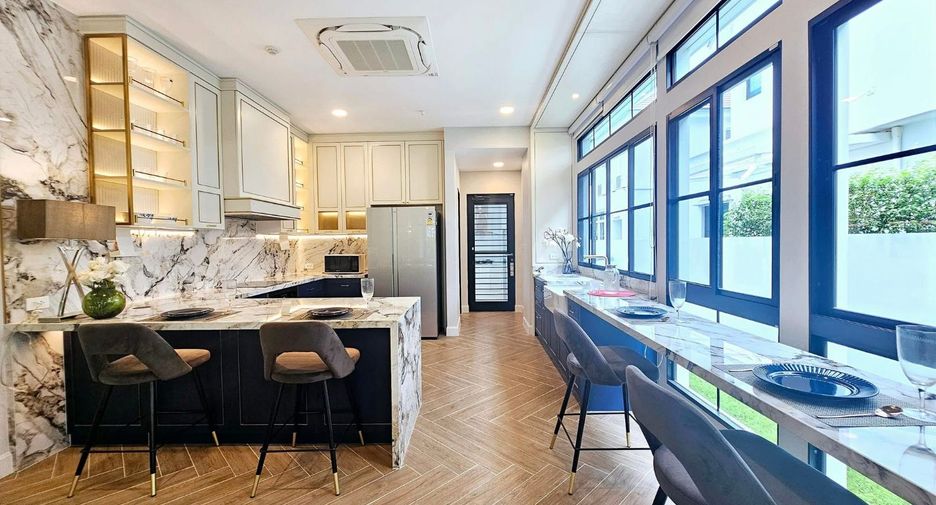 Haus zur Miete und zum Kauf mit 5 Zimmer in Saphan Sung, Bangkok