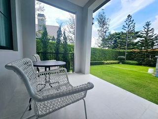 Haus zur Miete und zum Kauf mit 5 Zimmer in Saphan Sung, Bangkok