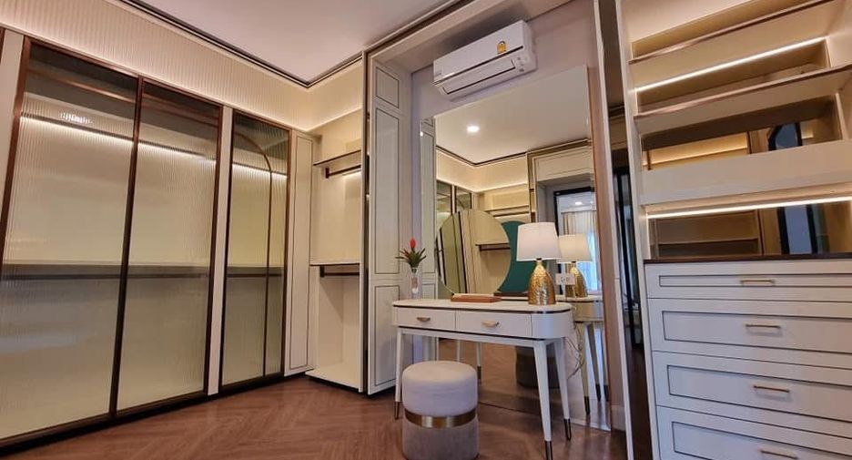 Haus zur Miete und zum Kauf mit 5 Zimmer in Saphan Sung, Bangkok