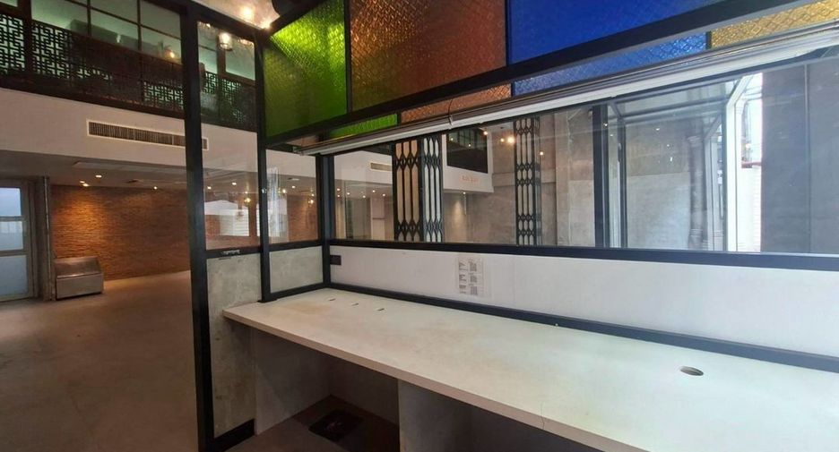 Gewerbefläche zur Miete in Watthana, Bangkok