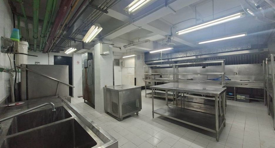 Gewerbefläche zur Miete in Watthana, Bangkok