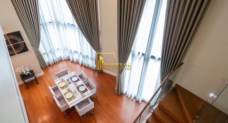 For rent 3 bedrooms condo in Khlong Toei, Bangkok