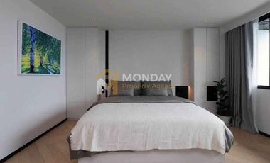 For sale 1 Beds condo in Khlong Toei, Bangkok