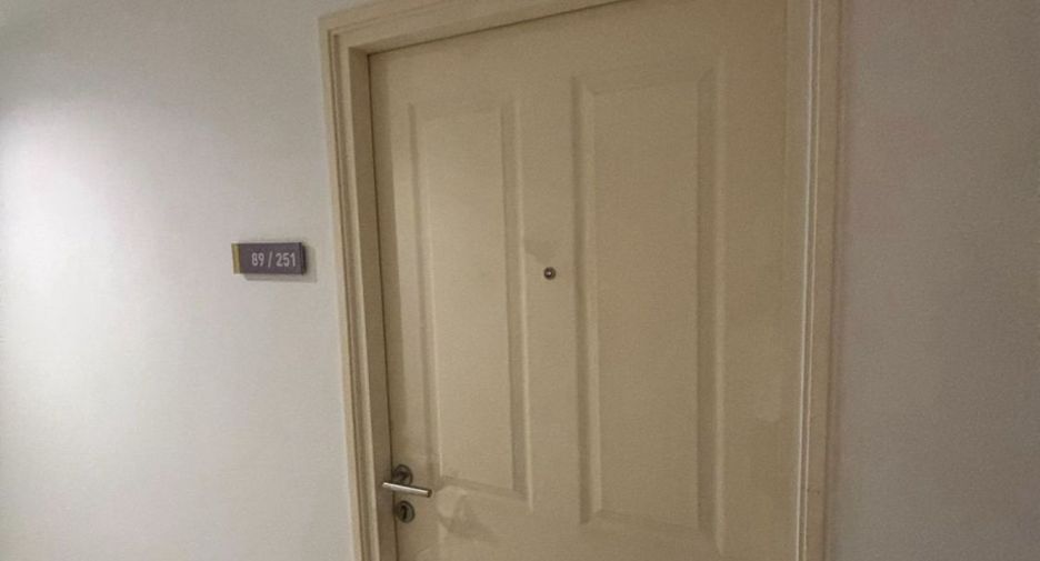 For sale 1 Beds condo in Khlong Luang, Pathum Thani