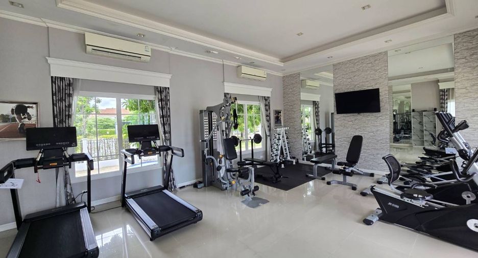 Casa adosada en venta de 4 habitaciones en Chom Thong, Bangkok