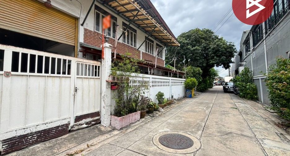 For sale warehouse in Mueang Samut Prakan, Samut Prakan