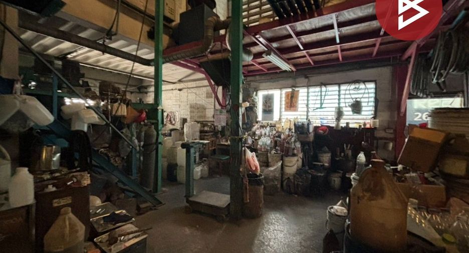 For sale warehouse in Mueang Samut Prakan, Samut Prakan