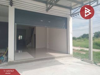 出售 2 卧室 联排别墅 在 Ban Bueng, Chon Buri