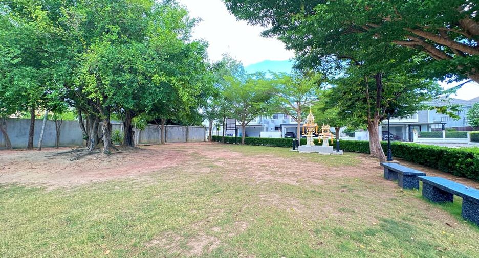 For sale 3 bedrooms house in Bang Lamung, Chonburi