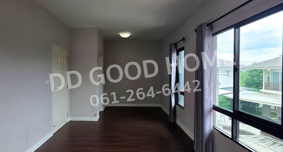 Casa en venta de 3 habitaciones en Bang Khun Thian, Bangkok
