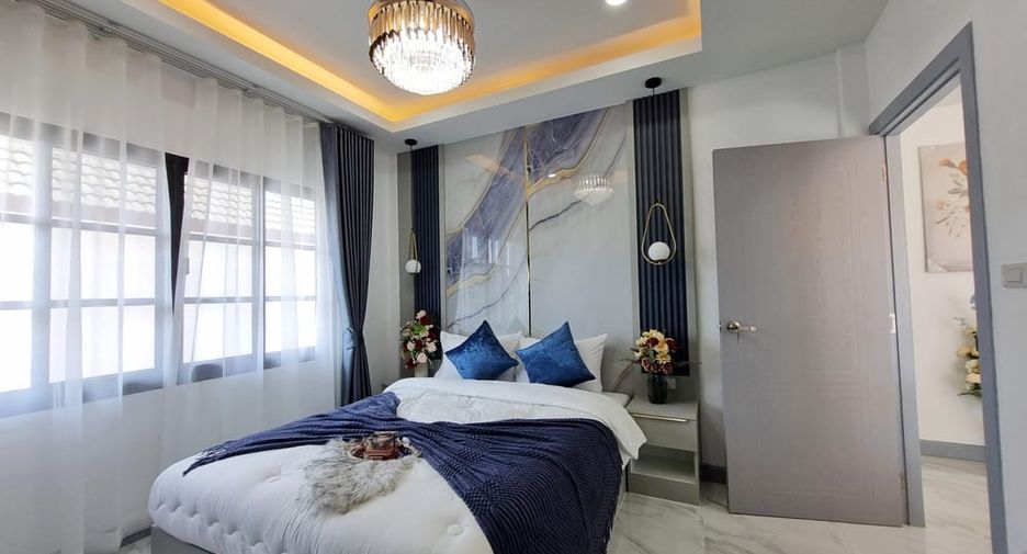 Villa en venta de 4 habitaciones en Bang Lamung, Chonburi