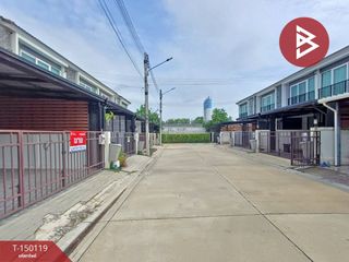 Casa adosada en venta de 3 habitaciones en Phra Nakhon Si Ayutthaya, Phra Nakhon Si Ayutthaya