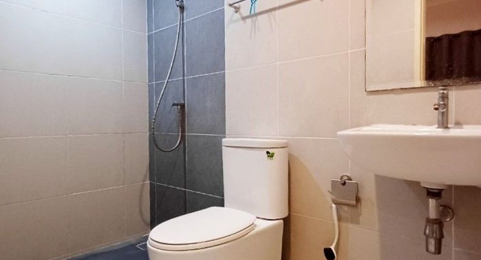 Casa adosada en venta de 3 habitaciones en Phra Nakhon Si Ayutthaya, Phra Nakhon Si Ayutthaya