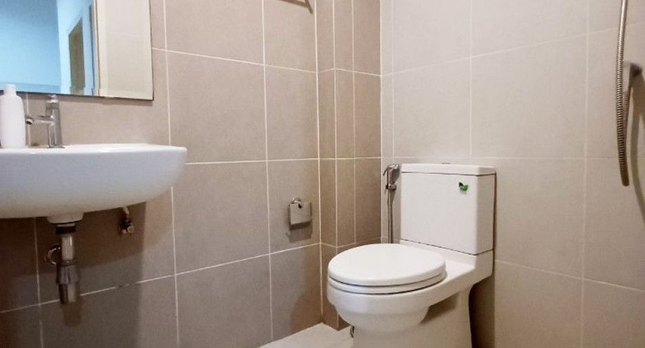 Casa adosada en venta de 3 habitaciones en Phra Nakhon Si Ayutthaya, Phra Nakhon Si Ayutthaya