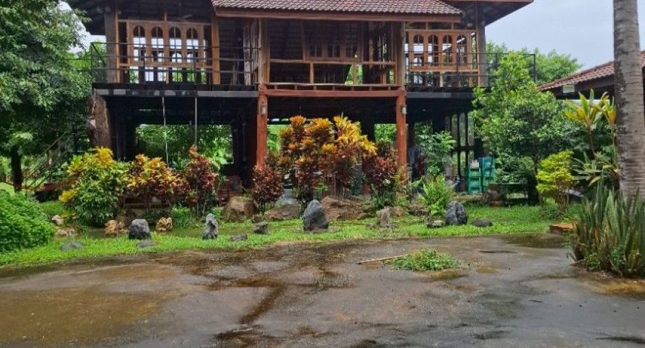À vendre hôtel à Mueang Chiang Rai, Chiang Rai