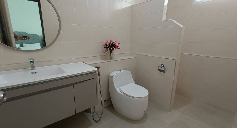 For rent 3 bedrooms house in Bang Lamung, Chonburi