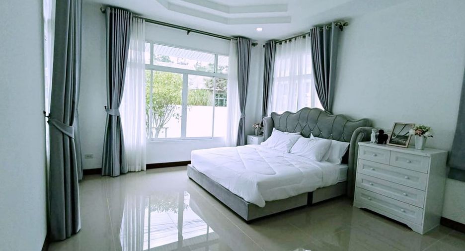 For rent 3 bedrooms house in Bang Lamung, Chonburi