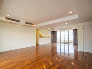 For rent 4 ベッドルーム condo in Watthana, Bangkok