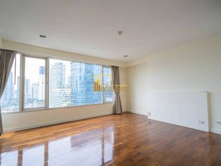 For rent 4 ベッドルーム condo in Watthana, Bangkok
