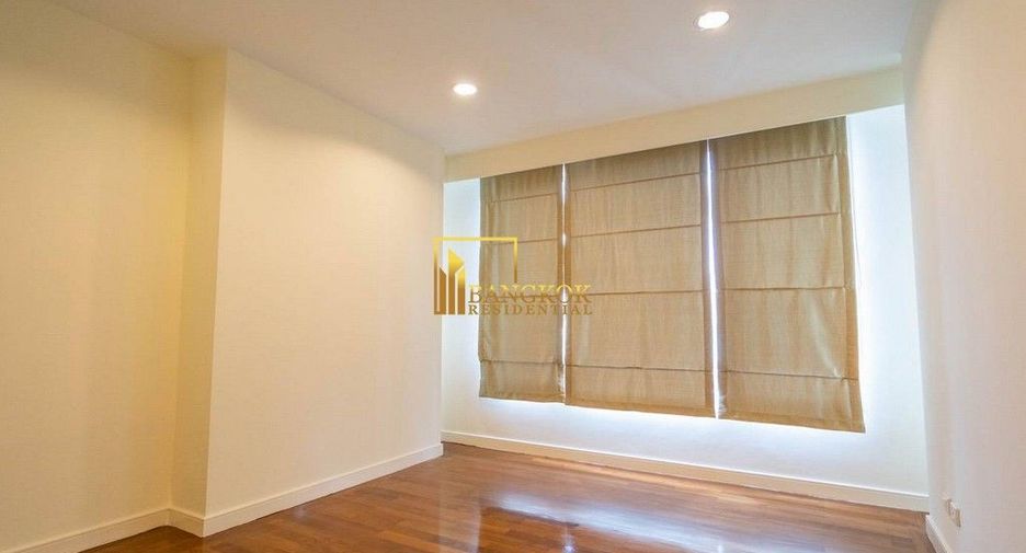 Condo en alquiler de 4 habitaciones en Watthana, Bangkok