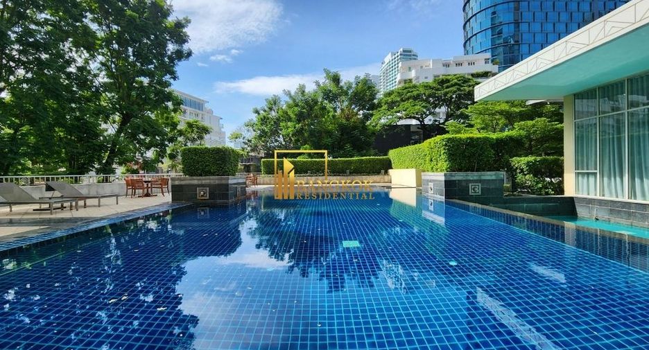 Condo en alquiler de 4 habitaciones en Watthana, Bangkok