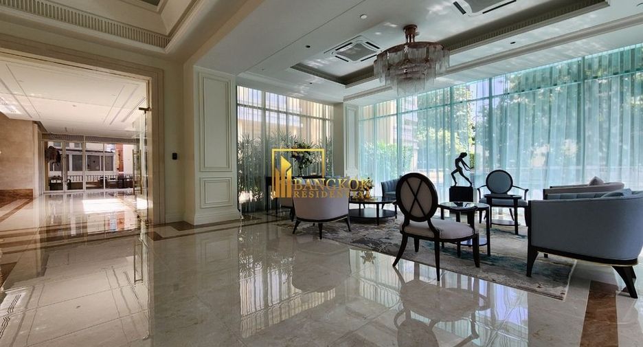Condo en alquiler de 4 habitaciones en Watthana, Bangkok