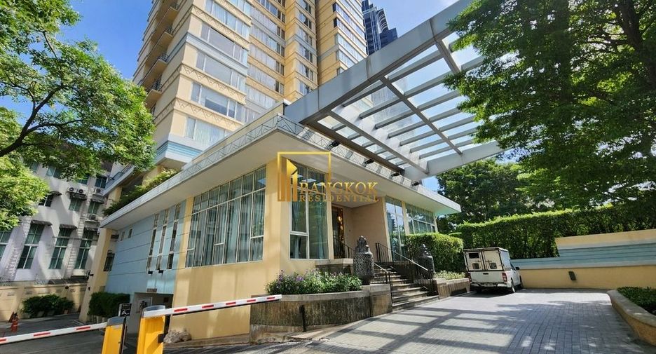 Condo en alquiler de 4 habitaciones en Watthana, Bangkok