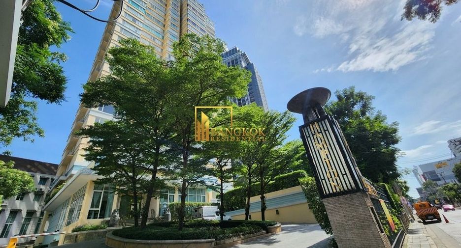 Condo en alquiler de 4 habitaciones en Watthana, Bangkok