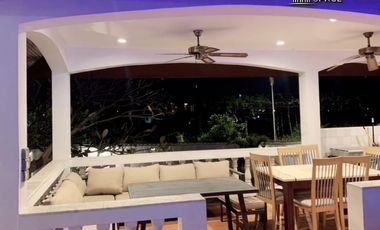 For rent and for sale 4 bedrooms villa in Bang Lamung, Chonburi