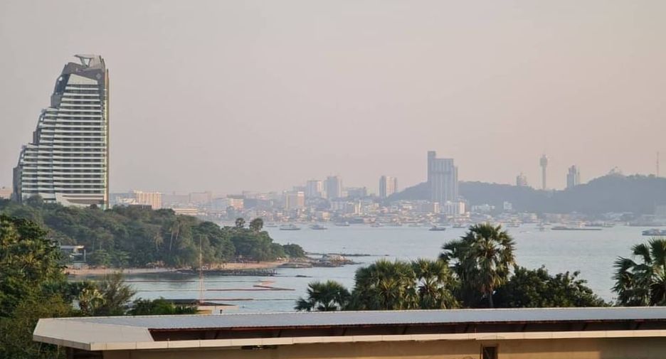 For sale 2 bedrooms condo in Bang Lamung, Chonburi