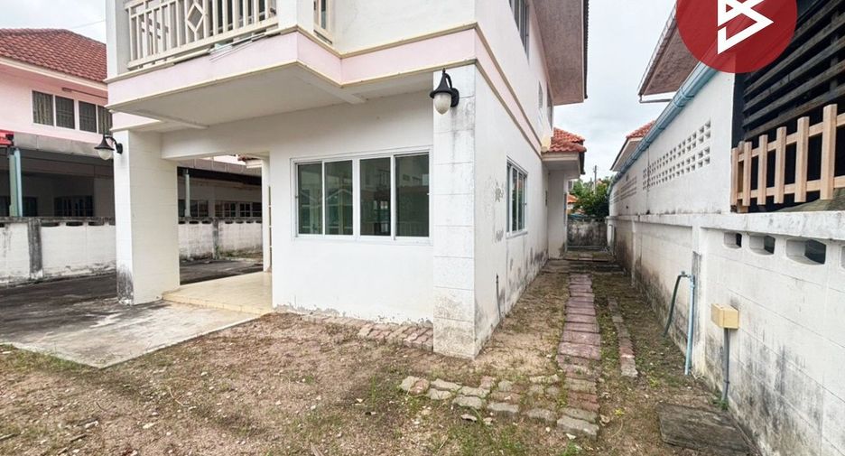 For sale 4 bedrooms house in Ban Chang, Rayong