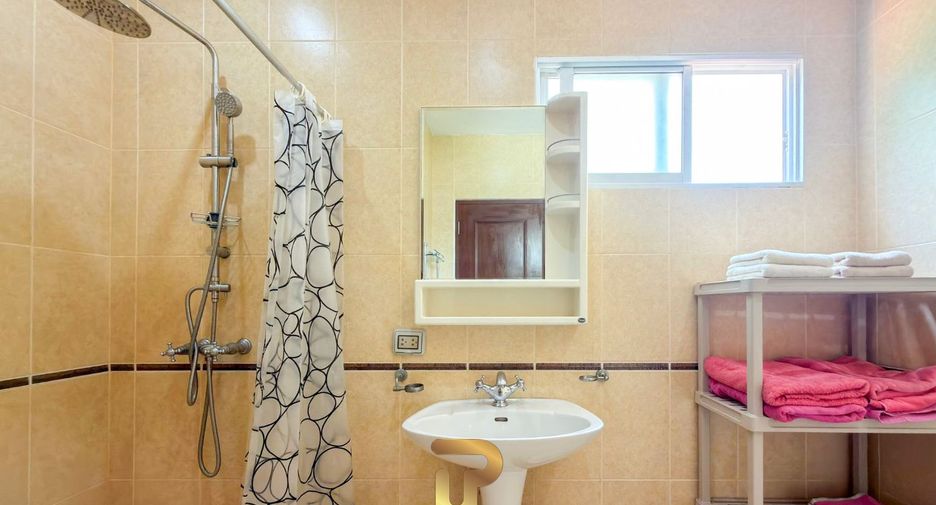 For sale スタジオ condo in Bang Lamung, Chonburi